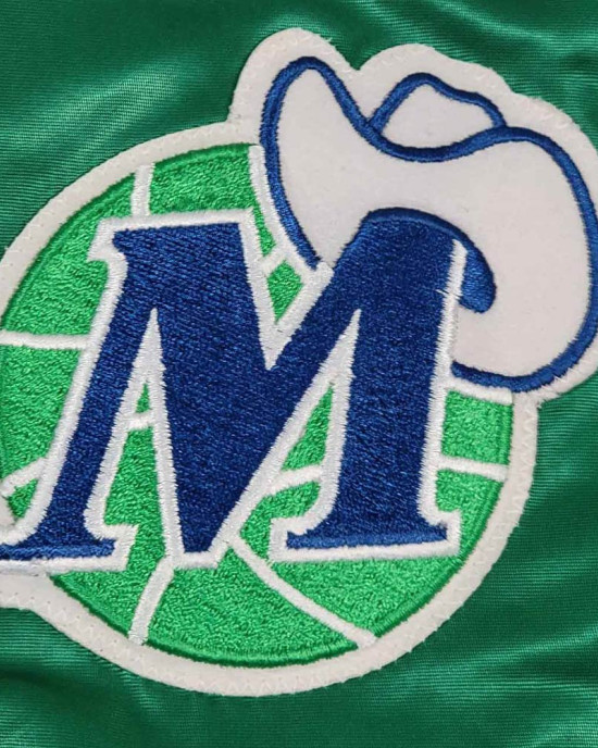 80’s Dallas Mavericks Green Bomber Jacket 80’s Dallas Mavericks Green Bomber Jacket