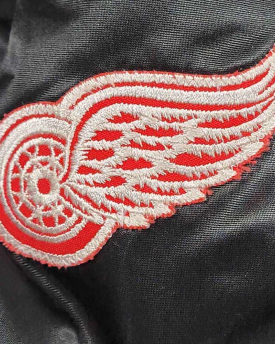 80’s Detroit Red Wings Black Bomber Jacket 80’s Detroit Red Wings Black Bomber Jacket