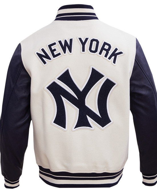 New York Yankees Retro Classic Off White Wool Varsity Jacket New York Yankees Retro Classic Off White Wool Varsity Jacket