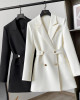 Step into Spring with Confidence: Slim-Fit White Blazer 2023's Hottest Pick Step into Spring with Confidence: Slim-Fit White Blazer 2023's Hottest Pick