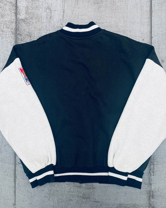 Black and White 1990’s Chicago Bulls Wool and Leather Varsity Jacket Black and White 1990’s Chicago Bulls Wool and Leather Varsity Jacket