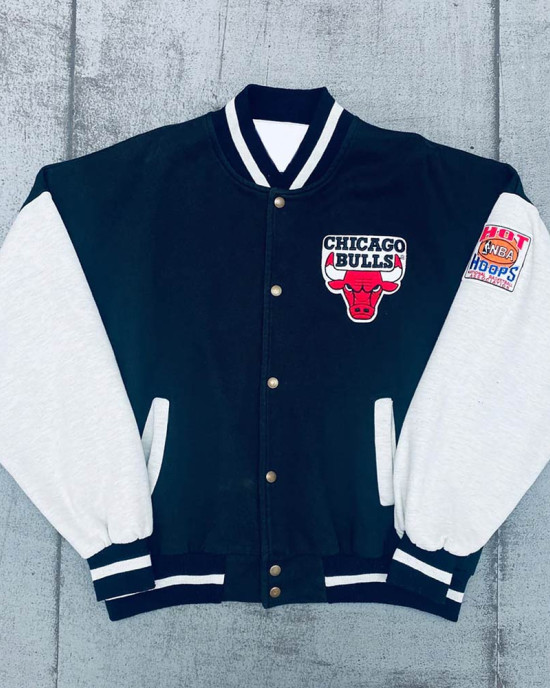 Black and White 1990’s Chicago Bulls Wool and Leather Varsity Jacket Black and White 1990’s Chicago Bulls Wool and Leather Varsity Jacket